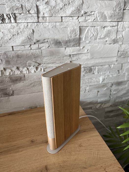 Bang&Olfusen Beosound Emerge Gold tone