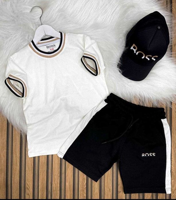 НОВО! Комплекти за момчета от 3 части. Размери от 2 до 16 години