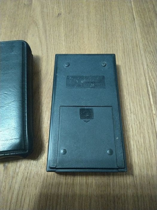 Продавам стар калкулатор Електроника Б3 - 26 от времето на 1985 г.