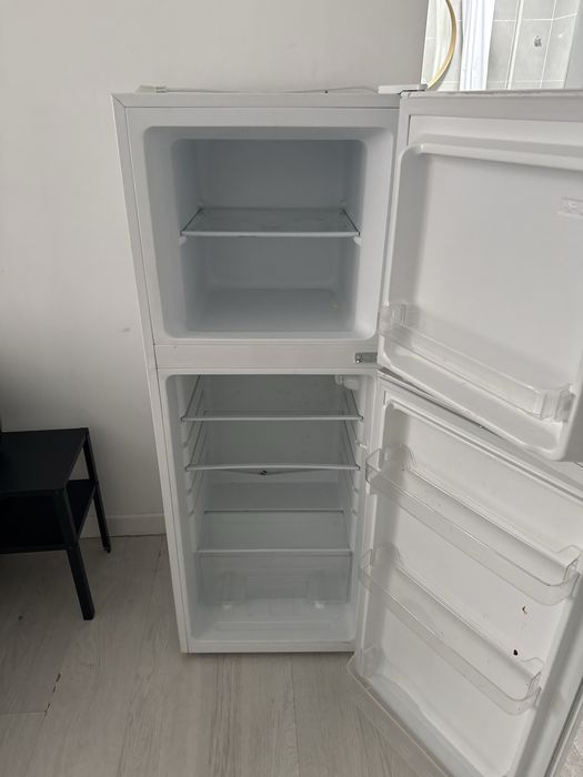 Холодильник не рабочий