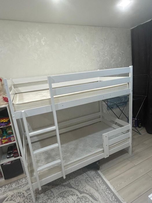 Продам детские кроватки