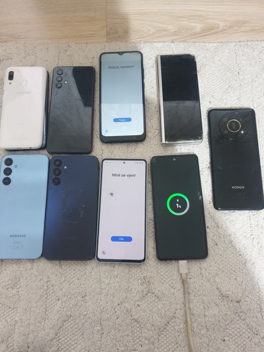 Telefon samsung defect,pentru piese!