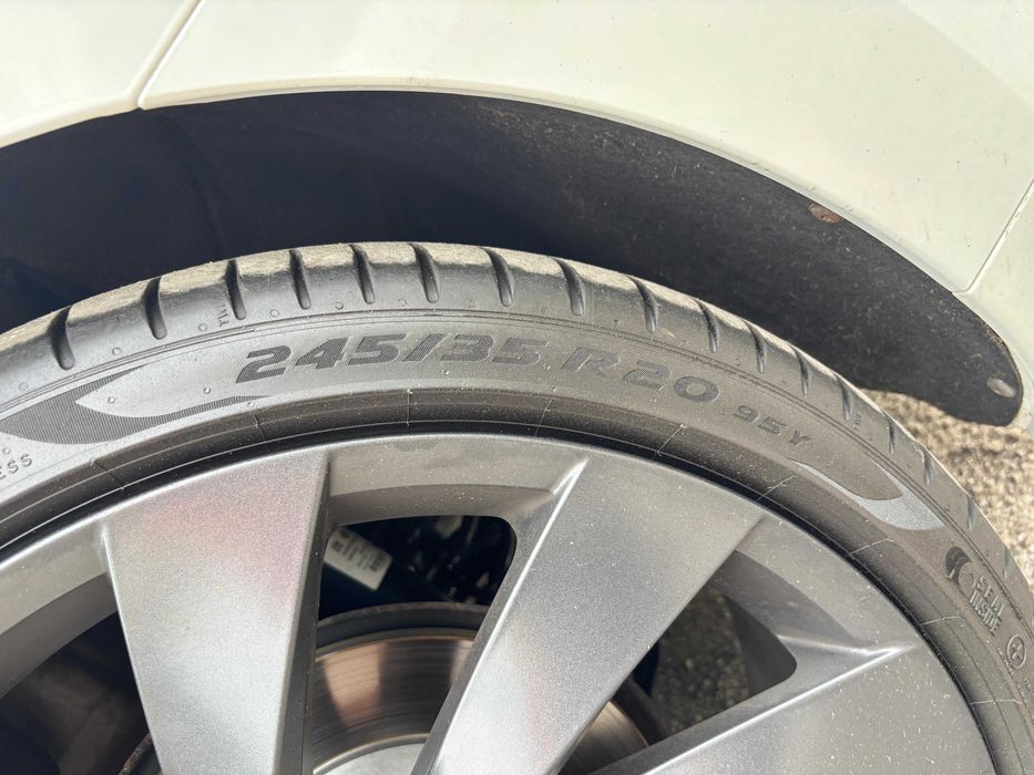 Оригинални VW джанти 20" Rosario 5x112 + гуми Pirelli 245/35 R20