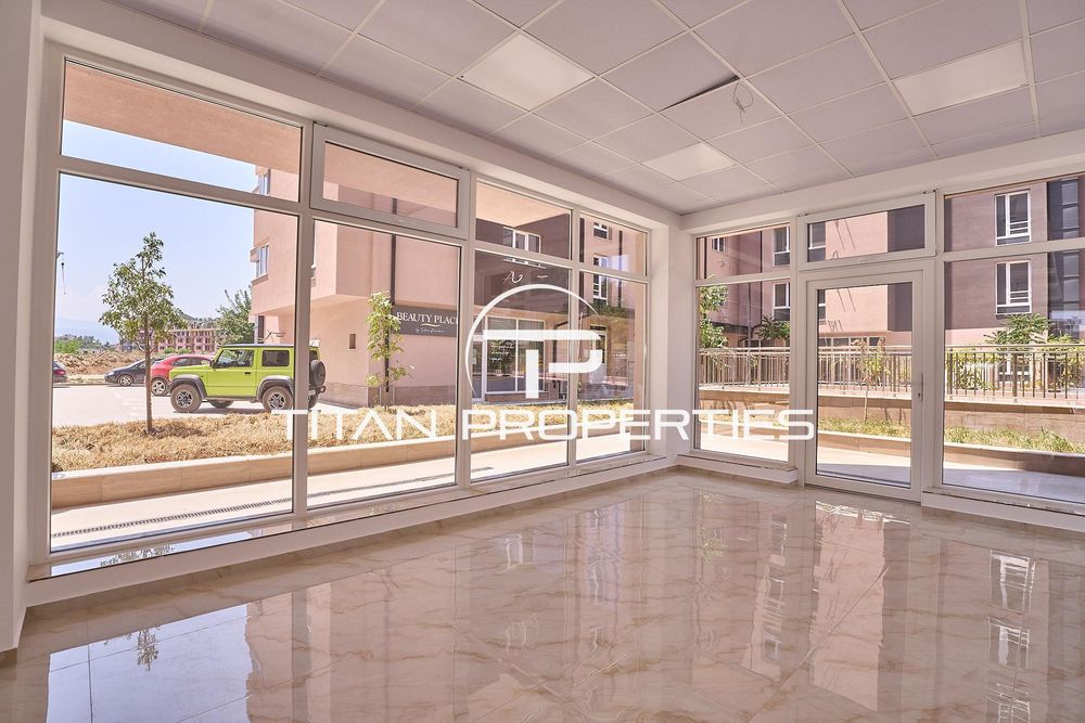 Търговско помещение под наем в жк. Христо Смирненски