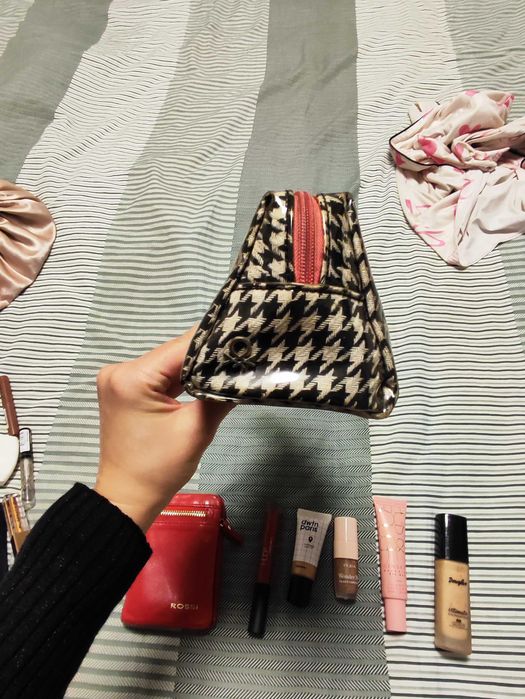 Козметика Huda beauty, Pupa, Benetton, Douglas