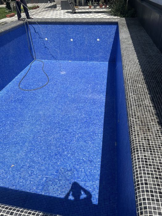 Мойка бассейнов установка фильтров замена песка