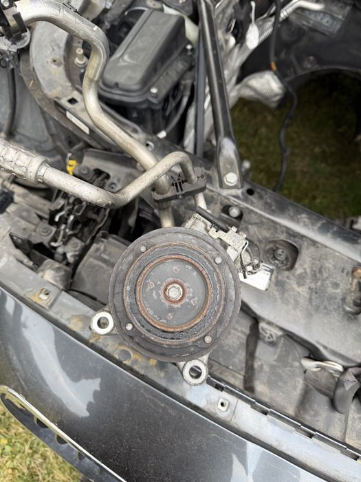 Compresor clima AC aer BMW F10 F11 F30 F15 F01 F06 F07 F25 N47 N57 B47