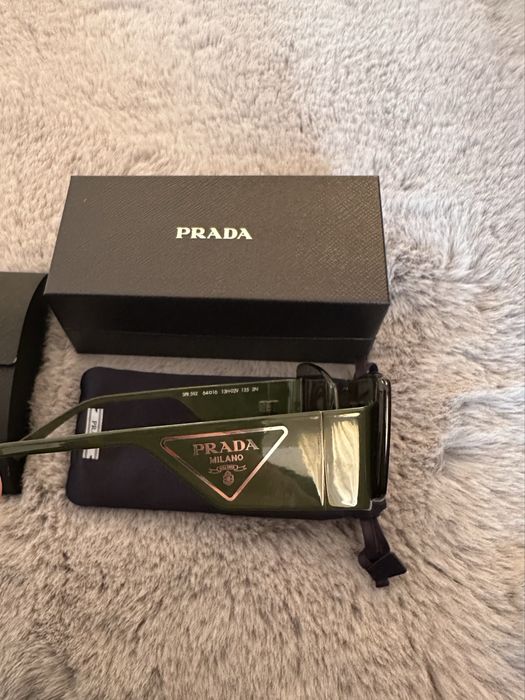 Ochelari de soare Prada