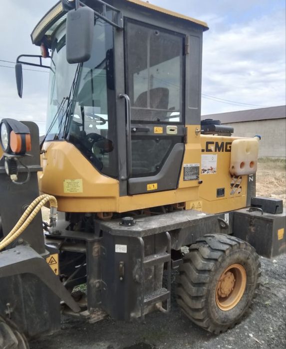 Продам погрузчик