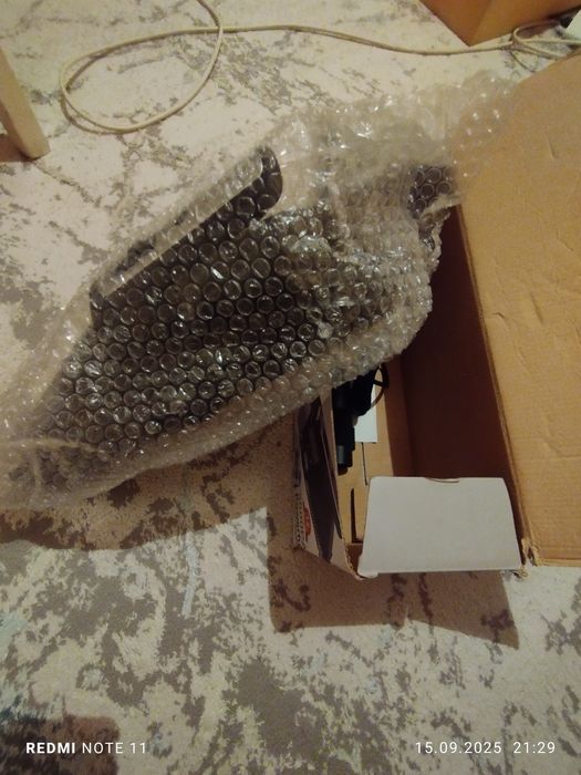 Пылесос новый.  .