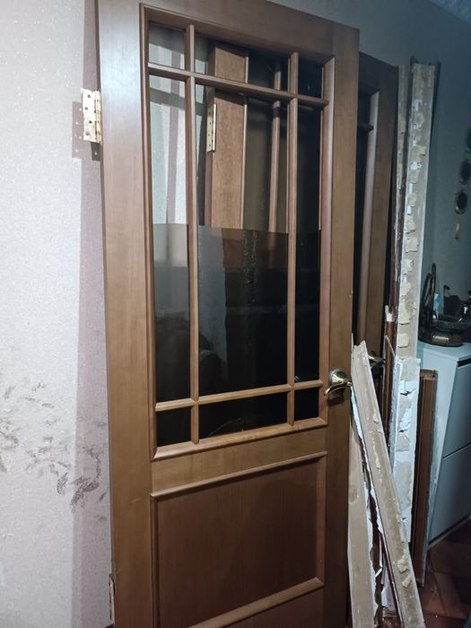 Отдам бесплатно 2 межкомнатные двери