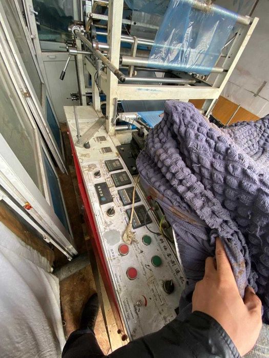 Станок для производство бахил, нарукавников