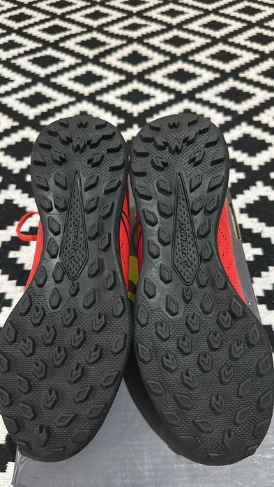 Сораканожки DEMIX