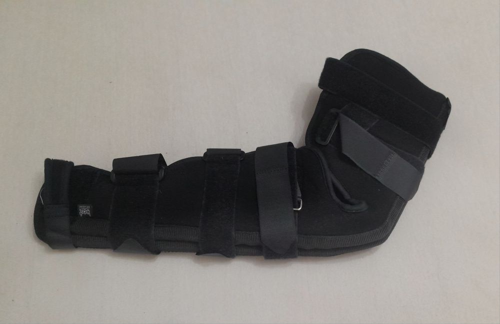 Orteza nouă BORT Medical imobilizare ptr braț cot și antebrat stâng