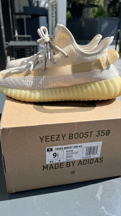 Yeezy  Boost 350 V2  By Adidas - ORIGINAL 43 Номер