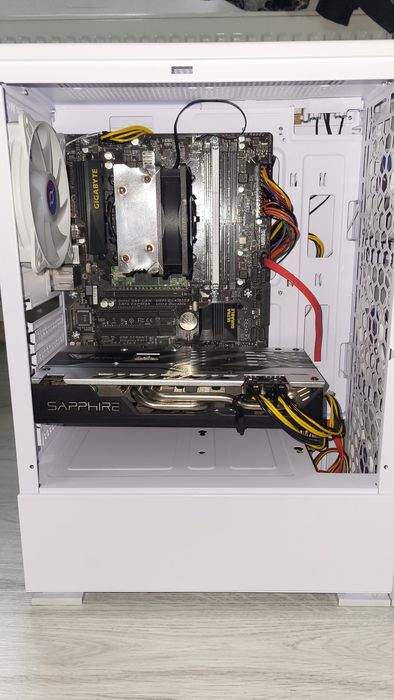 PC Gaming 1080p – i5-7600K, RX 580 8GB, 16GB RAM, SSD+HDD