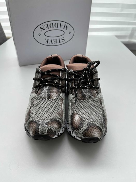 НАМАЛЕНИ Дамски маратонки "Steve Madden" - 38 номер