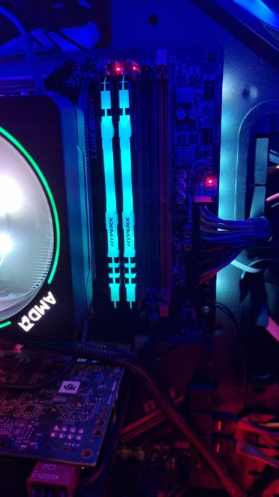 instalări sisteme Windows și asamblari sisteme gaming PC-uri