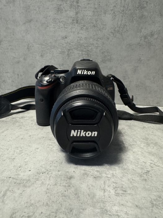 Aparat foto DSLR Nikon D5100 kit 18-55 mm VR