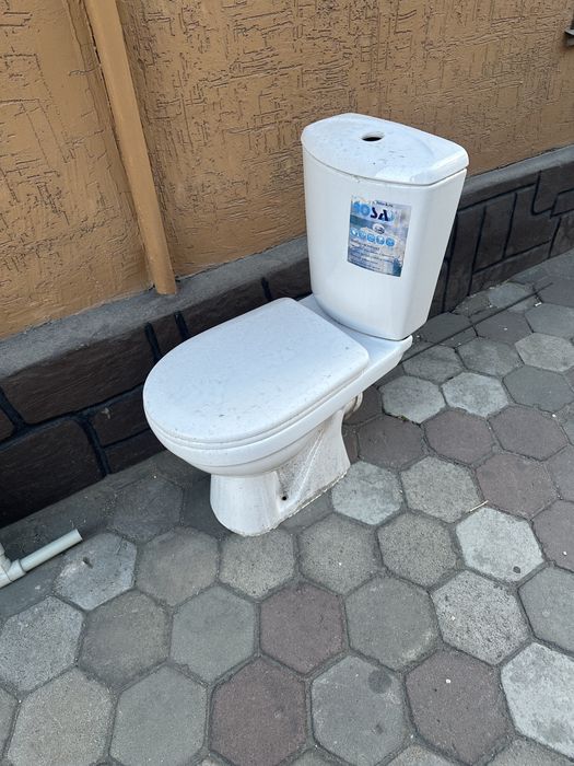 Продам унитаз для ванны