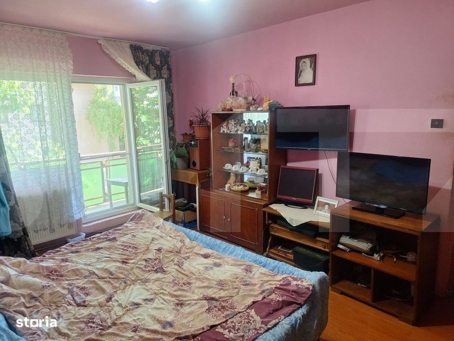 Apartament 2 camere de vanzare, 67 mp, decomandat, etaj 1, Logoj