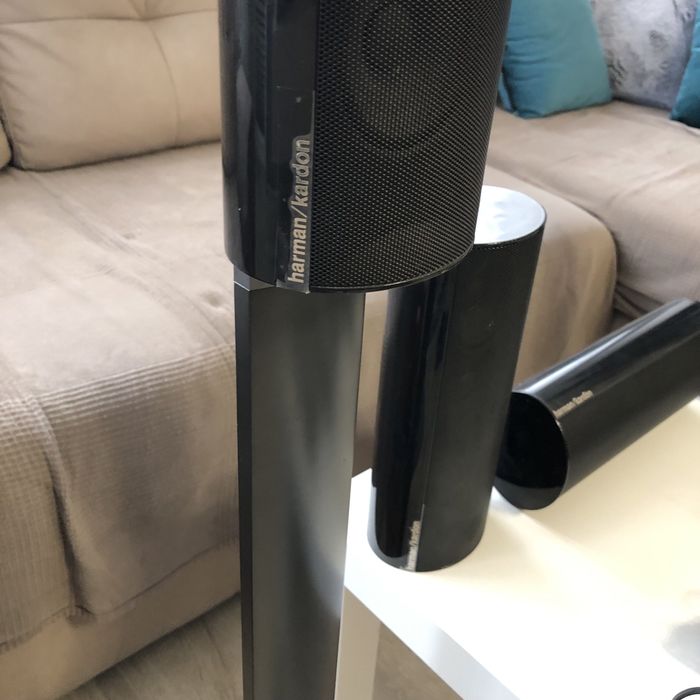 Продавам  домашна Аудиоситема - Ресивър +  буфер и колони.