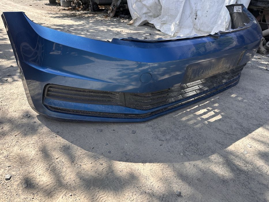 Предна броня фв туран след 2016 / vw touran