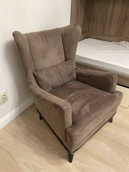 Продам    кресло