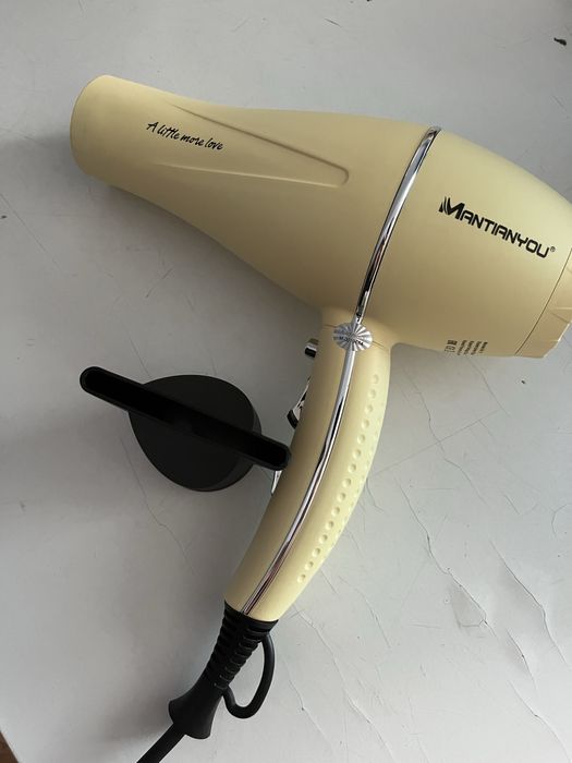 Продам фен новый