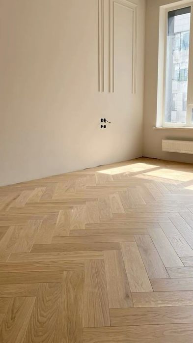 Укладка ламината, кварцвинила