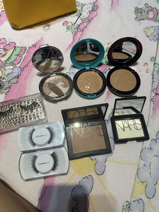 Козметика Mac, Sephora, Nars, Becca