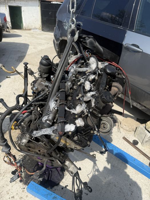 Двигател 3.5 286 НА ЧАСТИ!