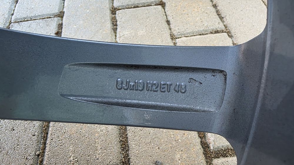 Jante 19 Salvador originale Vw Pasaat B8