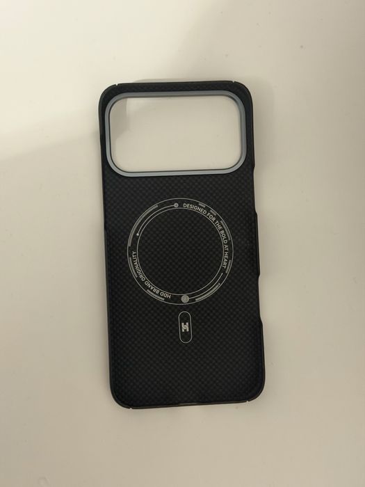 Husa Iphone 17 Pro Max Fibra de Carbon