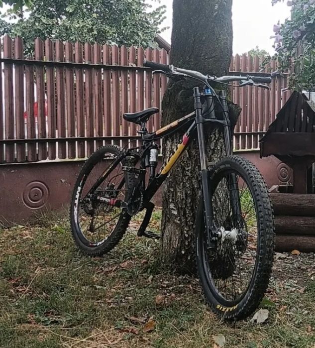 Bicicleta GIANT AC TEAM