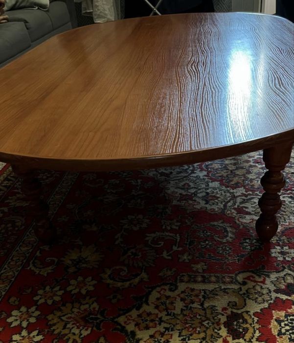 Продам стол казпхский овальный б/у