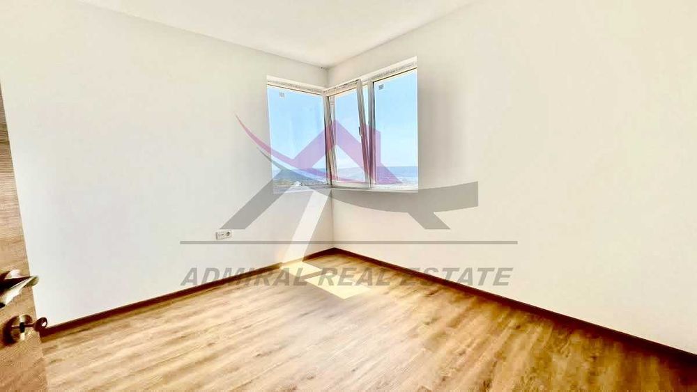 Продава се Двустаен апартамент в Варна, Възраждане 3 - 55 кв.м за 2000 €/кв.м - Снимка #4