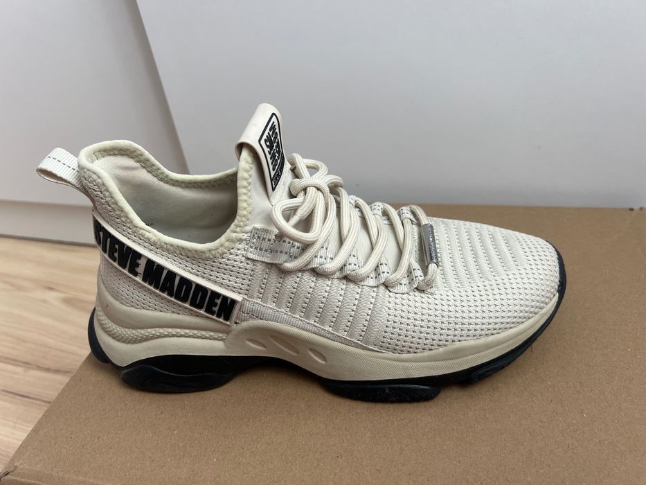 Обувки/ Сникърси Steve Madden