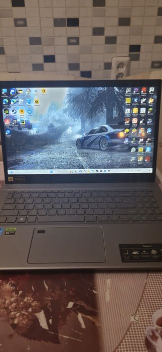 Ноутбук со всеми документами игровой