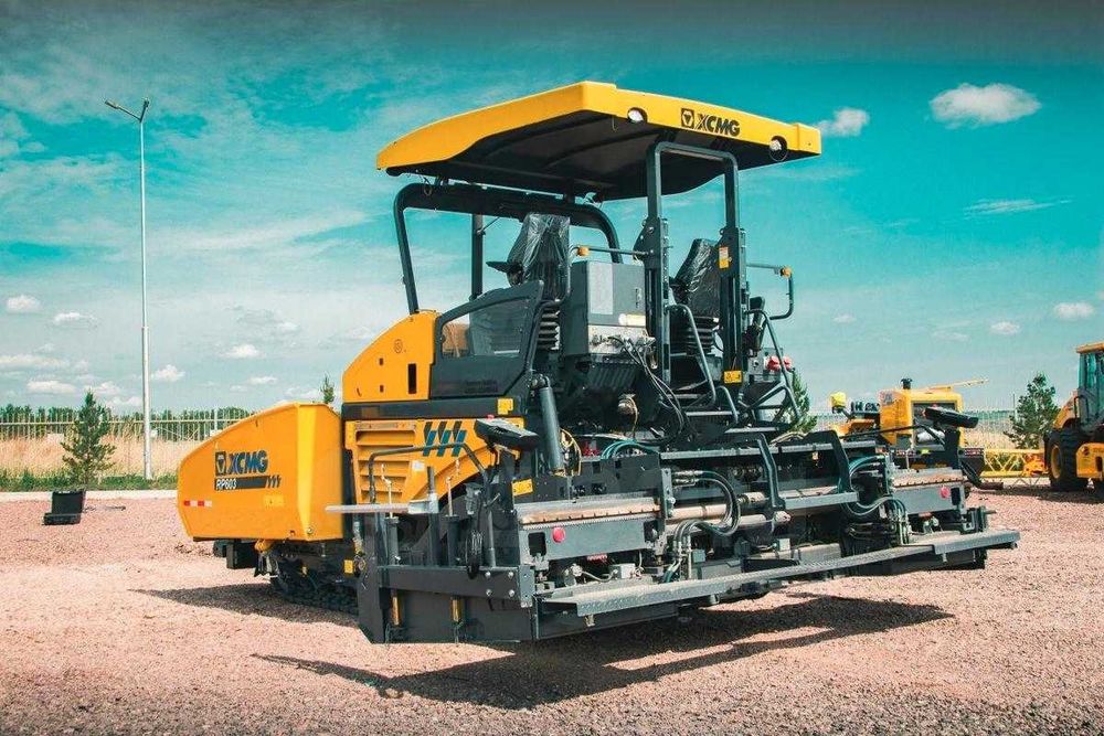 Гусеничный Асфальтоукладчик XCMG RP603 6 метров