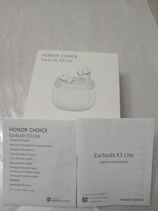 Наушники HONOR. Наушники HONOR.