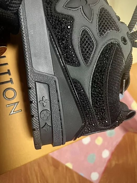 Обувки Louis Vuitton LV Skate Crystal