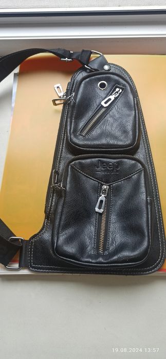 Продам мужскую сумку