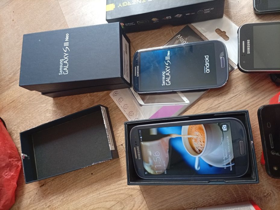 De vânzare ! Samsung S 3 Neo !