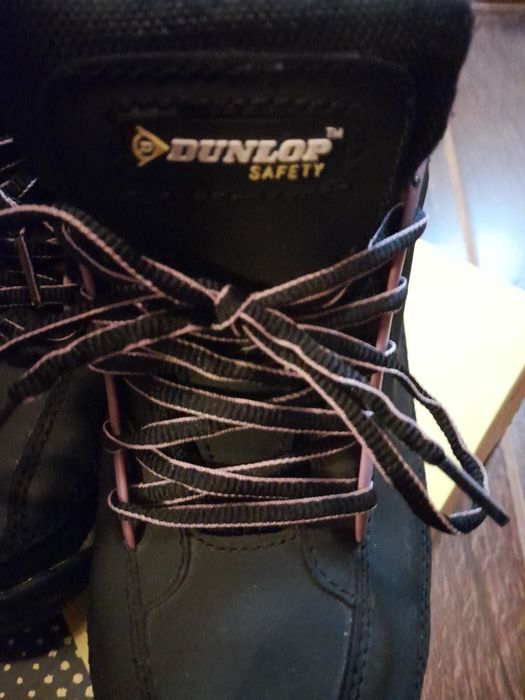 Дамски зимни,спортни обувки Dunlop