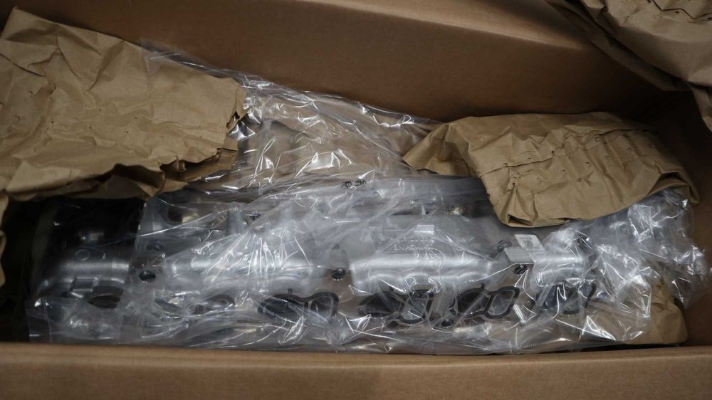 Чисто нов алуминиев всмукателен колектор БМВ G - серия