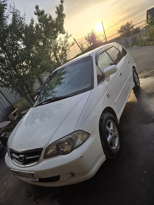 Автомобиль Хонда Одиссей