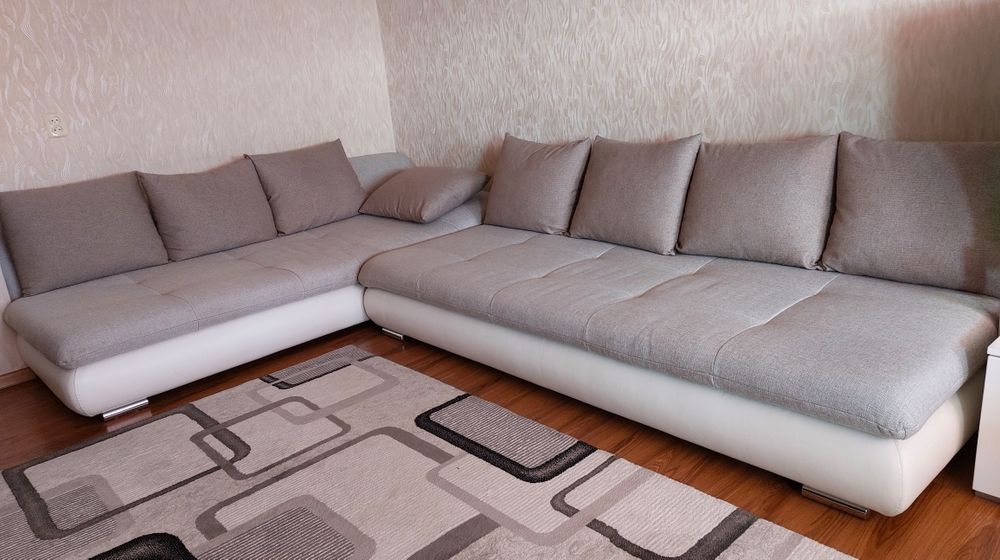 Продам два дивана