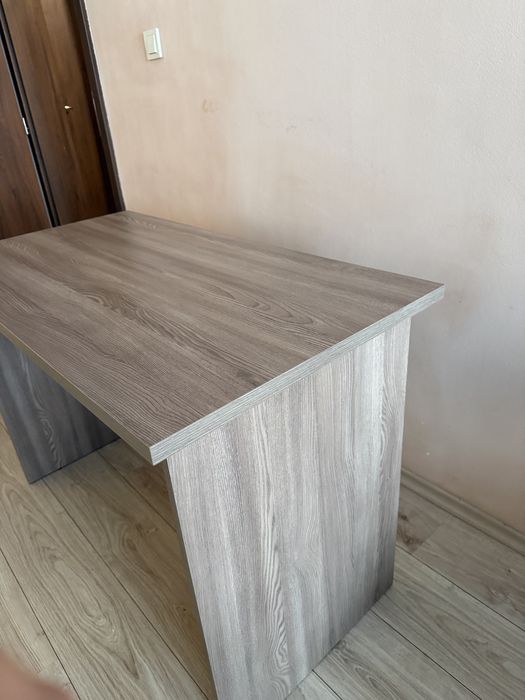 Офис/ученическо бюро