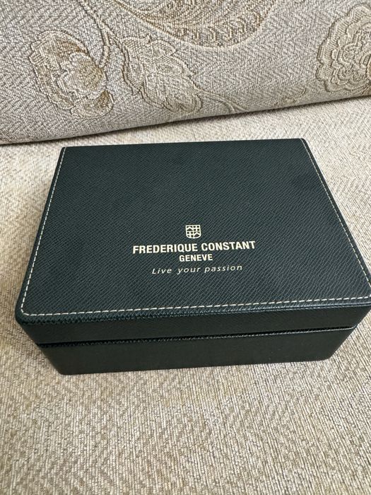 Frederique constant worldtimer index